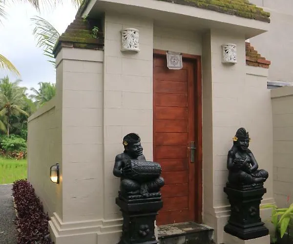 Widhiana Cottages *