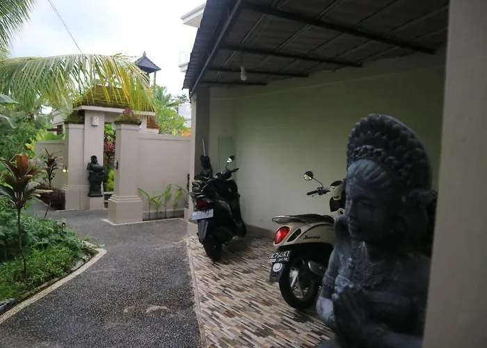 Widhiana Cottages * ウブド