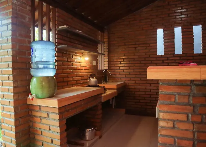 Widhiana Cottages ゲストハウス